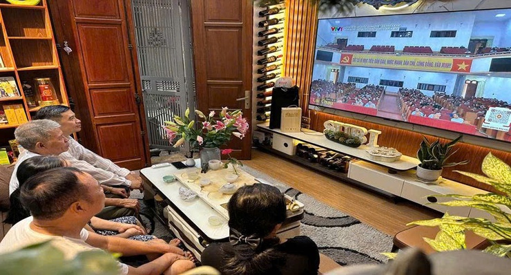 Đảng bộ phường Đông Ngạc nghiên cứu, học tập, quán triệt và triển khai thực hiện Nghị quyết Hội nghị lần thứ hai Ban Chấp hành Trung ương Đảng khóa XIV- Ảnh 4.