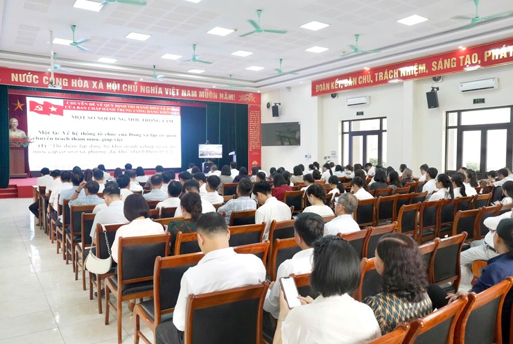 Xã Thiên Lộc tham dự Hội nghị trực tuyến toàn quốc nghiên cứu, học tập, quán triệt, triển khai thực hiện Nghị quyết Hội nghị lần thứ hai Ban Chấp hành Trung ương Đảng khóa XIV- Ảnh 7.