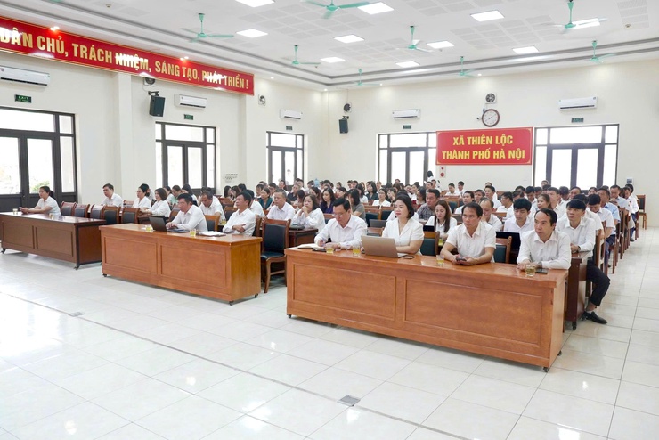 Xã Thiên Lộc tham dự Hội nghị trực tuyến toàn quốc nghiên cứu, học tập, quán triệt, triển khai thực hiện Nghị quyết Hội nghị lần thứ hai Ban Chấp hành Trung ương Đảng khóa XIV- Ảnh 2.