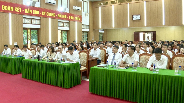 XÃ THƯ LÂM KHEN THƯỞNG CÁC TẬP THỂ, CÁ NHÂN CÓ THÀNH TÍCH XUẤT SẮC NĂM 2025- Ảnh 2.