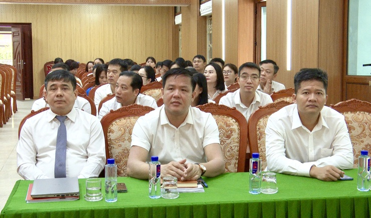 Hội nghị toàn quốc nghiên cứu, học tập, quán triệt và triển khai thực hiện Nghị quyết Hội nghị lần thứ hai Ban Chấp hành Trung ương Đảng khóa XIV- Ảnh 6.