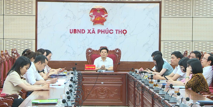 Đảng ủy xã Phúc Thọ tiếp sóng Hội nghị toàn quốc quán triệt, triển khai thực hiện Nghị quyết Trung ương 2 (khóa XIV)- Ảnh 2.