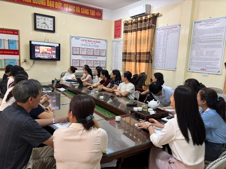 Xã Đại Xuyên dự hội nghị quán triệt,triển khai thực hiện Nghị Quyết Trung ương 2 (Khóa XIV) bằng hình thức trực tuyến- Ảnh 6.