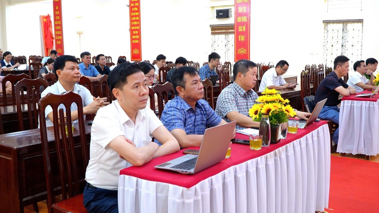 HỘI NGHỊ TOÀN QUỐC NGHIÊN CỨU, HỌC TẬP, QUÁN TRIỆT VÀ TRIỂN KHAI THỰC HIỆN NGHỊ QUYẾT HỘI NGHỊ LẦN THỨ HAI BAN CHẤP HÀNH TRUNG ƯƠNG ĐẢNG KHÓA XIV- Ảnh 2.