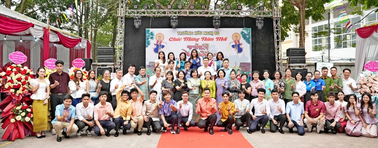 TRƯỜNG HỮU NGHỊ 80 TỔ CHỨC ĐÓN TẾT CHOL CHHNAM THMAY 2026 CHO LƯU HỌC SINH CAMPUCHIA  LAN TỎA GIÁ TRỊ VĂN HÓA, THẮT CHẶT TÌNH HỮU NGHỊ VIỆT NAM – CAMPUCHIA- Ảnh 8.