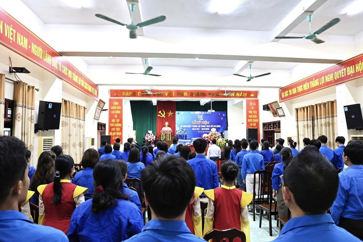 TUỔI TRẺ HÒA XÁ TỰ HÀO TIẾP BƯỚC TRUYỀN THỐNG – SÔI NỔI KỶ NIỆM 95 NĂM NGÀY THÀNH LẬP ĐOÀN TNCS HỒ CHÍ MINH- Ảnh 8.