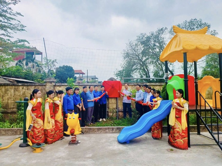 TUỔI TRẺ HÒA XÁ TỰ HÀO TIẾP BƯỚC TRUYỀN THỐNG – SÔI NỔI KỶ NIỆM 95 NĂM NGÀY THÀNH LẬP ĐOÀN TNCS HỒ CHÍ MINH- Ảnh 5.