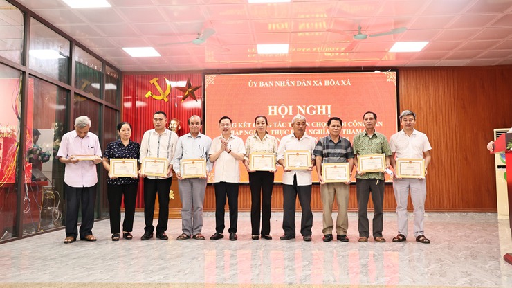 HỘI NGHỊ TỔNG KẾT CÔNG TÁC TUYỂN CHỌN, GỌI CÔNG DÂN NHẬP NGŨ VÀ THỰC HIỆN NGHĨA VỤ THAM GIA CÔNG AN NHÂN DÂN NĂM 2026- Ảnh 3.