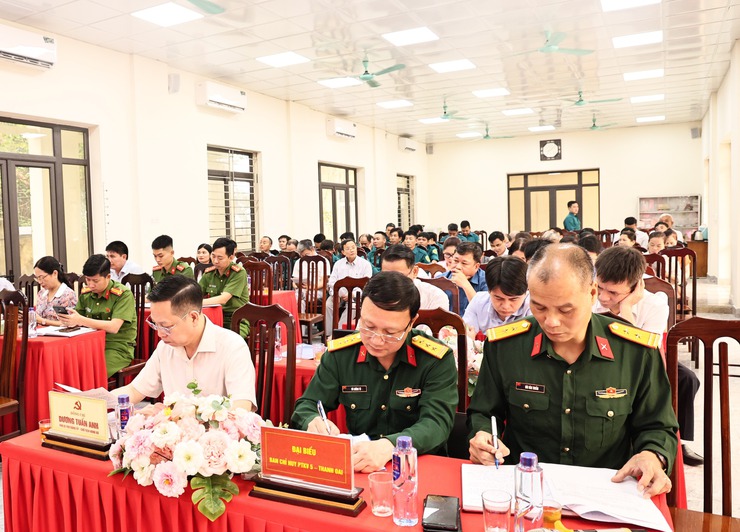 HỘI NGHỊ TỔNG KẾT CÔNG TÁC TUYỂN CHỌN, GỌI CÔNG DÂN NHẬP NGŨ VÀ THỰC HIỆN NGHĨA VỤ THAM GIA CÔNG AN NHÂN DÂN NĂM 2026- Ảnh 4.