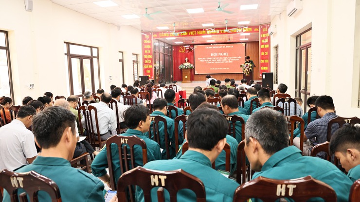 HỘI NGHỊ TỔNG KẾT CÔNG TÁC TUYỂN CHỌN, GỌI CÔNG DÂN NHẬP NGŨ VÀ THỰC HIỆN NGHĨA VỤ THAM GIA CÔNG AN NHÂN DÂN NĂM 2026- Ảnh 5.