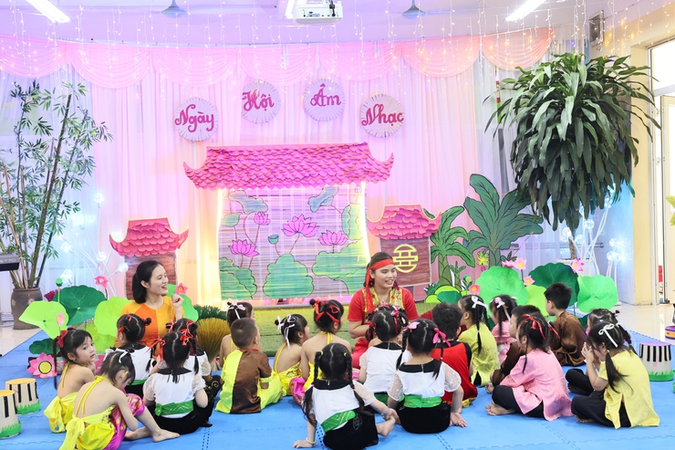 Sôi nổi Hội thi giáo viên dạy giỏi cấp học mầm non xã Quảng Bị năm học 2025–2026 tại Trường Mầm non Quảng Bị và Trường Mầm non Lam Điền- Ảnh 4.