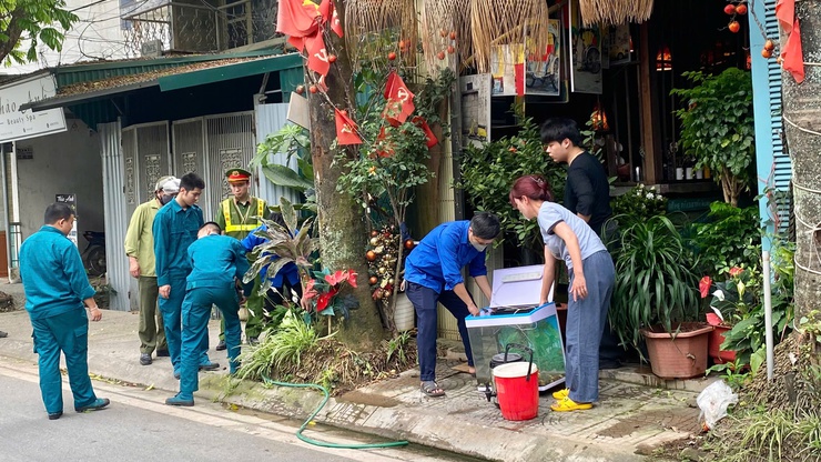 TÂY PHƯƠNG TIẾP TỤC RA QUÂN LẬP LẠI TRẬT TỰ ĐÔ THỊ, TRẢ LẠI ĐƯỜNG THÔNG HÈ THOÁNG- Ảnh 6.