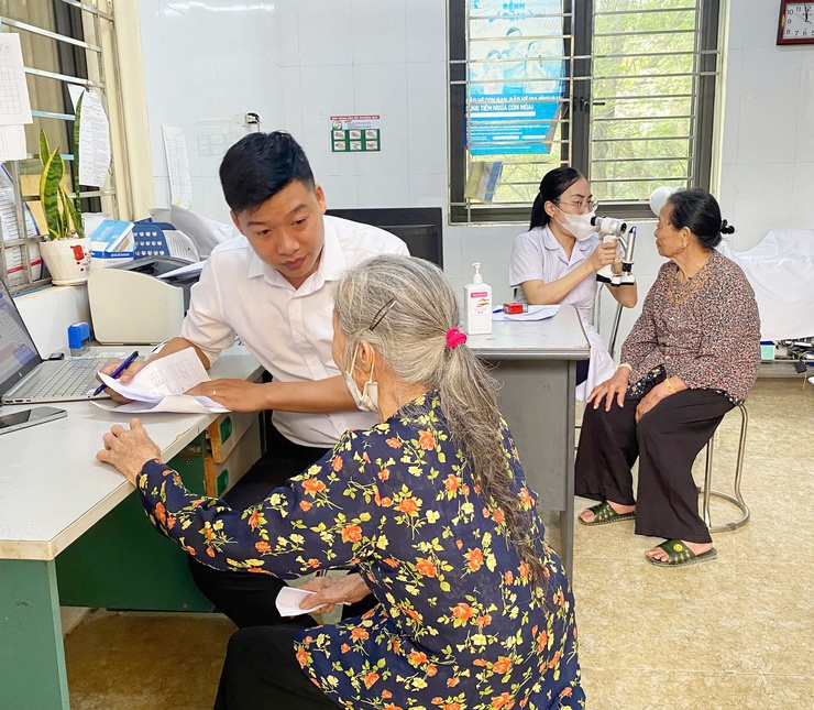 Trạm Y tế xã Trần Phú tổ chức khám, lập hồ sơ quản lý sức khỏe cho người cao tuổi năm 2026- Ảnh 1.
