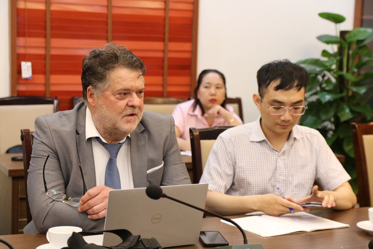 Thúc đẩy hợp tác giữa ngành y tế Hà Nội và AP-HP International (Pháp)- Ảnh 3.