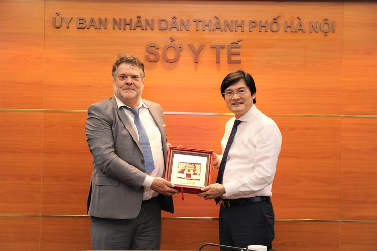 Thúc đẩy hợp tác giữa ngành y tế Hà Nội và AP-HP International (Pháp)- Ảnh 4.