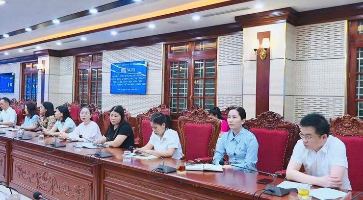 Phúc Thọ tập huấn sử dụng nền tảng số và ứng dụng trí tuệ nhân tạo trong thực thi công vụ- Ảnh 4.