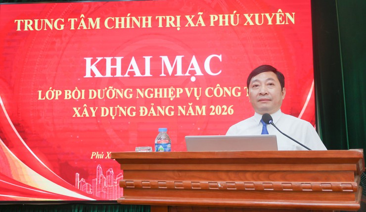 Khai mạc lớp bồi dưỡng nghiệp vụ công tác Đảng năm 2026- Ảnh 1.