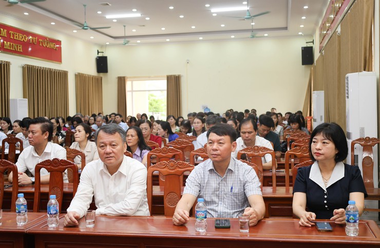 Khai mạc lớp bồi dưỡng nghiệp vụ công tác Đảng năm 2026- Ảnh 3.