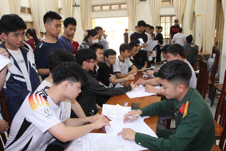 Phú Nghĩa: Nâng cao chất lượng quản lý nguồn lực quốc phòng qua kỳ đăng ký nghĩa vụ quân sự năm 2026- Ảnh 1.