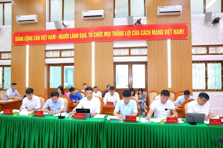 BCH Đảng bộ xã Thư Lâm khóa I, nhiệm kỳ 2025-2030 tổ chức Hội nghị lần thứ Chín
- Ảnh 1.