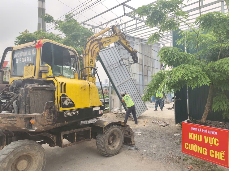 Phú Xuyên cưỡng chế trường hợp vi phạm đất đai tại thôn Nguyên Hanh- Ảnh 13.