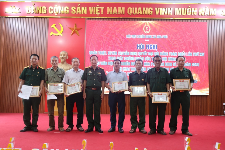 Hội Cựu chiến binh xã Hòa Phú: Hội nghị nghiên cứu, quán triệt và triển khai Nghị quyết Đại hội Đảng toàn quốc lần thứ XIV- Ảnh 4.
