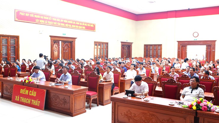 THẠCH THẤT TIẾP SÓNG HỘI NGHỊ TOÀN QUỐC NGHIÊN CỨU, HỌC TẬP, QUÁN TRIỆT VÀ TRIỂN KHAI THỰC HIỆN NGHỊ QUYẾT HỘI NGHỊ LẦN THỨ HAI BAN CHẤP HÀNH TRUNG ƯƠNG ĐẢNG KHÓA XIV- Ảnh 1.