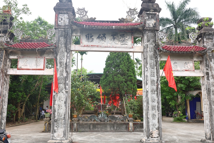 Thạch Thất: Lễ khởi công dự án tu bổ, tôn tạo di tích Quán Sải thôn Thúy Lai- Ảnh 7.