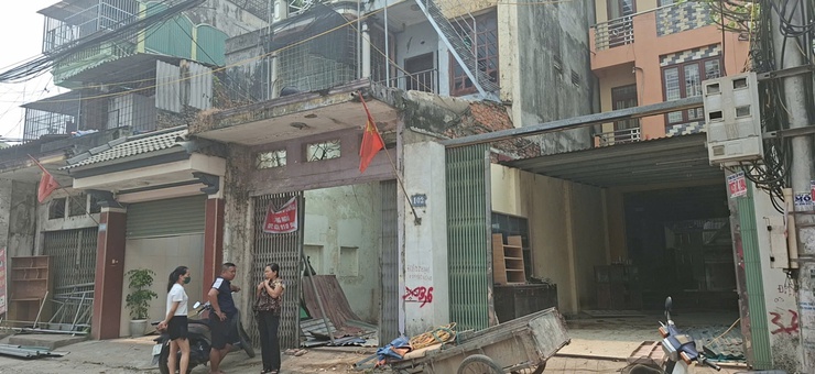 THẠCH THẤT: NGƯỜI DÂN CHỦ ĐỘNG THÁO DỠ TÀI SẢN, BÀN GIAO MẶT BẰNG THỰC HIỆN DỰ ÁN CẢI TẠO, NÂNG CẤP ĐƯỜNG TỈNH 420- Ảnh 2.