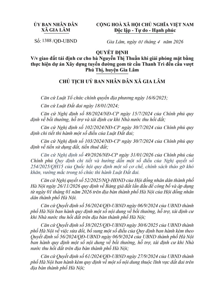 Công khai Quyết định của UBND xã Gia Lâm về việc giao đất tái định cư cho bà Nguyễn Thị Thuần khi giải phóng mặt bằng thực hiện dự án Xây dựng tuyến đường gom từ cầu Thanh Trì đến cầu vượt Phú Thị, huyện Gia Lâm- Ảnh 1.