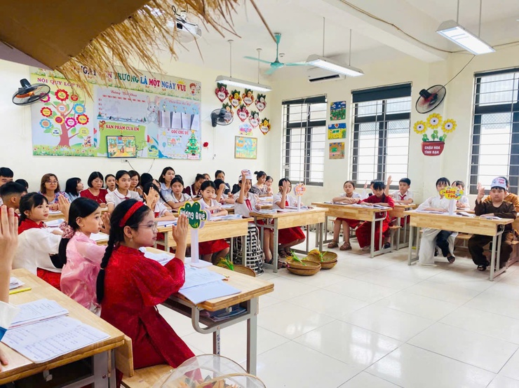 Trường Tiểu học Lương Mỹ: tổ chức chuyên đề “Ứng dụng trí tuệ nhân tạo AI trong dạy học- Ảnh 3.