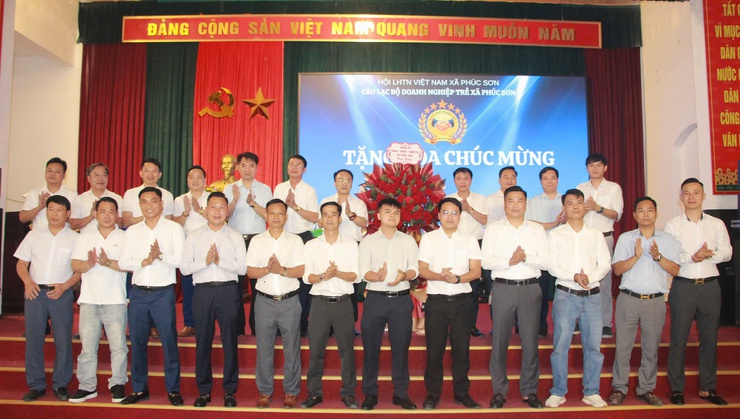 LỄ RA MẮT CÂU LẠC BỘ DOANH NGHIỆP TRẺ XÃ PHÚC SƠN – DẤU MỐC KHỞI ĐẦU CHO HÀNH TRÌNH LIÊN KẾT VÀ PHÁT TRIỂN BỀN VỮNG- Ảnh 1.