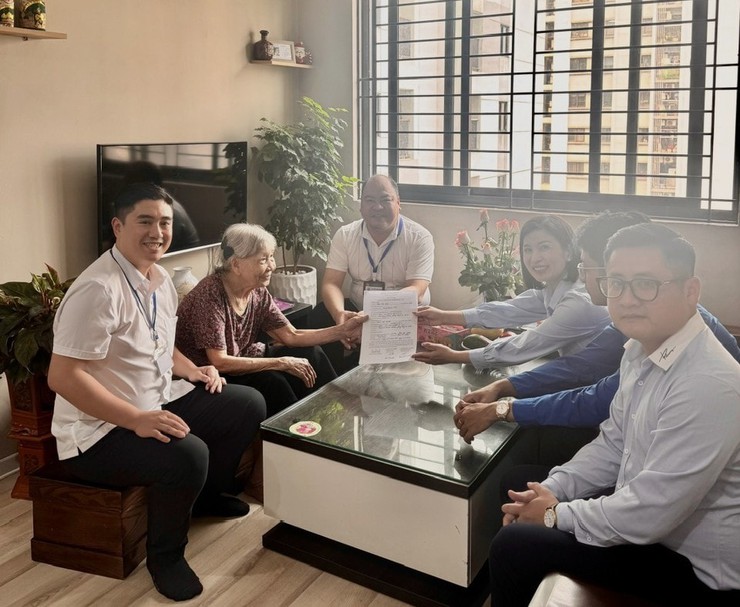 Khi hành chính không còn khoảng cách- Ảnh 2. Khi hành chính không còn khoảng cách- Ảnh 2.