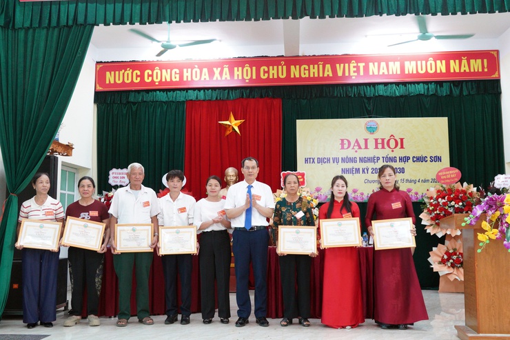 Đại hội HTX Dịch vụ nông nghiệp tổng hợp Chúc Sơn nhiệm kỳ 2026–2030- Ảnh 9.