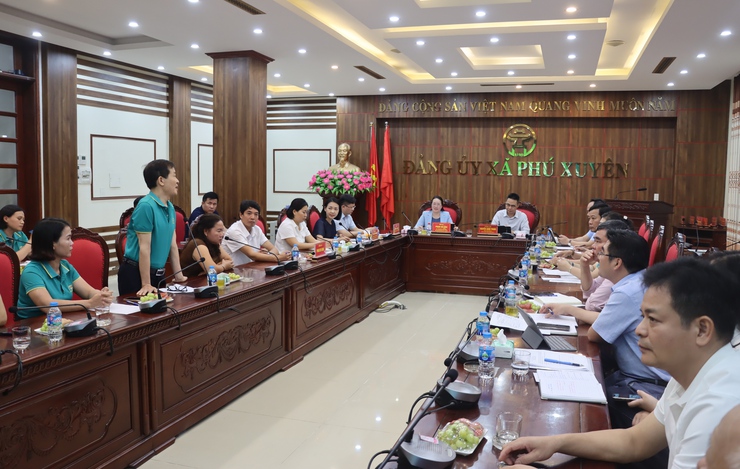 Hội Nông dân thành phố Hà Nội làm việc với Hội Nông dân xã Phú Xuyên- Ảnh 3.