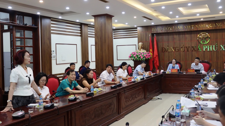 Hội Nông dân thành phố Hà Nội làm việc với Hội Nông dân xã Phú Xuyên- Ảnh 4.