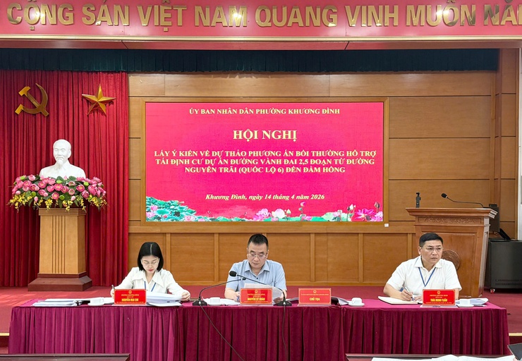 Phường Khương Đình tổ chức Hội nghị đối thoại về dự thảo phương án bồi thường, hỗ trợ, tái định cư dự án đường Vành đai 2,5- Ảnh 1.