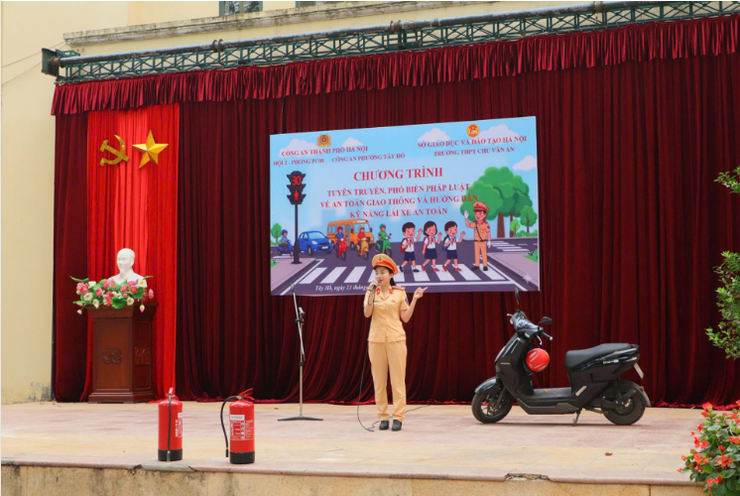 Công an phường Tây Hồ gieo mầm ý thức thượng tôn pháp luật trong học đường- Ảnh 5.