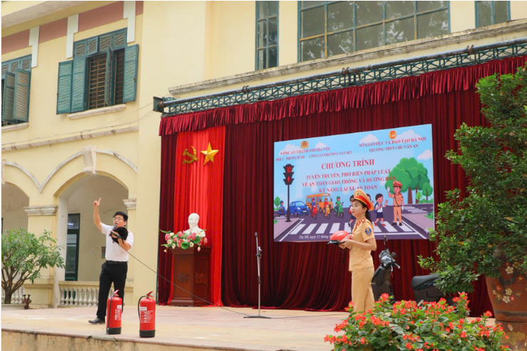 Công an phường Tây Hồ gieo mầm ý thức thượng tôn pháp luật trong học đường- Ảnh 7.