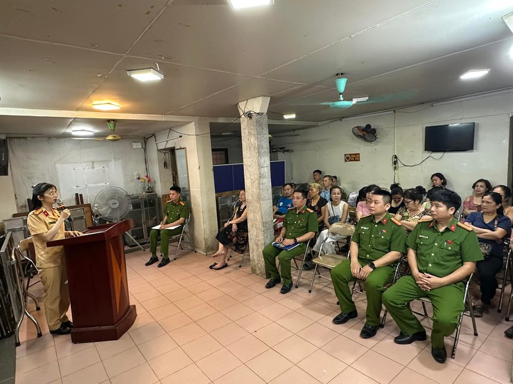 Sẽ lắp camera quản lý tại khu vực “cà phê đường tàu” trên tuyến Khâm Thiên – Lê Duẩn- Ảnh 3.