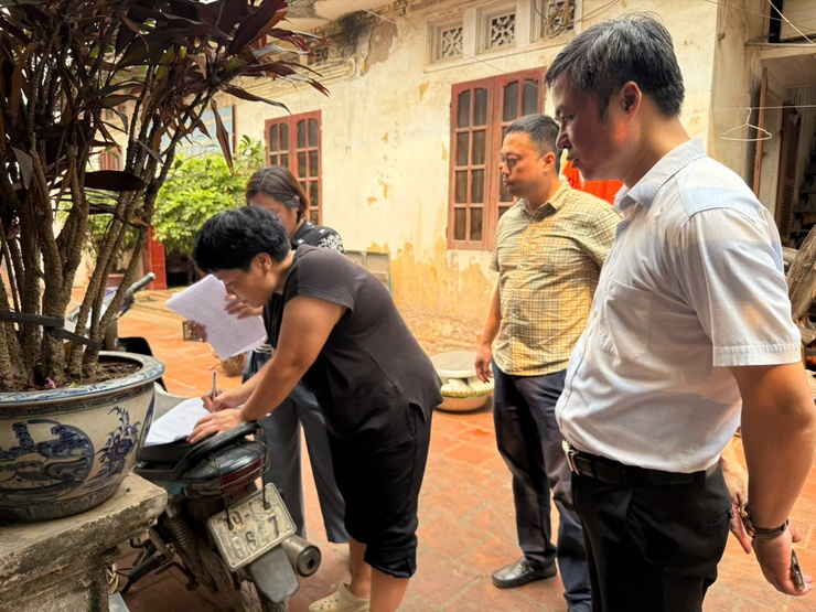 PHƯỜNG HỒNG HÀ QUYẾT TÂM ĐẨY NHANH TIẾN ĐỘ GIẢI PHÓNG MẶT BẰNG DỰ ÁN CẦU TỨ LIÊN- Ảnh 2.