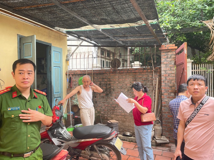 PHƯỜNG HỒNG HÀ QUYẾT TÂM ĐẨY NHANH TIẾN ĐỘ GIẢI PHÓNG MẶT BẰNG DỰ ÁN CẦU TỨ LIÊN- Ảnh 4.