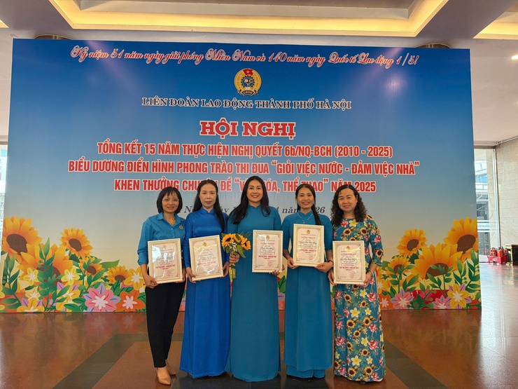 CÔNG ĐOÀN XÃ THANH TRÌ ĐẨY MẠNH PHONG TRÀO
“GIỎI VIỆC NƯỚC – ĐẢM VIỆC NHÀ”- Ảnh 3.