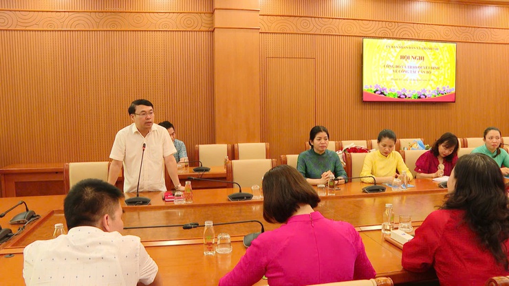 UBND XÃ THANH TRÌ CÔNG BỐ VÀ TRAO QUYẾT ĐỊNH VỀ CÔNG TÁC CÁN BỘ- Ảnh 1.