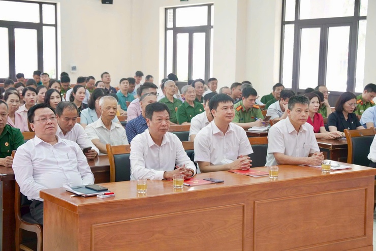 Thiên Lộc phát động Cuộc thi chính luận bảo vệ nền tảng tư tưởng của Đảng lần thứ Sáu và triển khai Hội thi Báo cáo viên, tuyên truyền viên giỏi năm 2026- Ảnh 2.