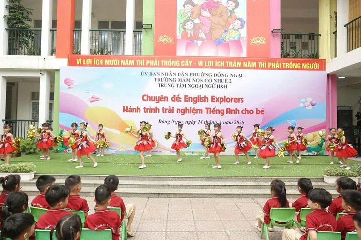 Trường Mầm non Cổ Nhuế 2 tổ chức Chuyên đề cấp Phường “English Explorers - Hành trình trải nghiệm tiếng Anh cho bé”
- Ảnh 8.