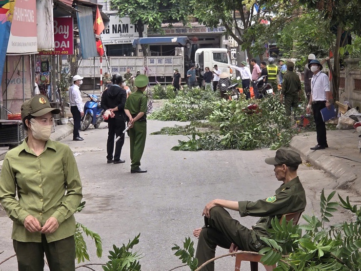 BÌNH MINH: ĐẢM BẢO TRẬT TỰ ĐÔ THỊ, AN TOÀN GIAO THÔNG, VỆ SINH MÔI TRƯỜNG TRƯỚC LỄ HỘI BÌNH ĐÀ NĂM 2026- Ảnh 1.