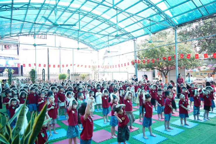 Trường mầm non Chương Mỹ tổ chức Hội thi “Rung chuông vàng” tiếng Anh sôi nổi, bổ ích- Ảnh 3.