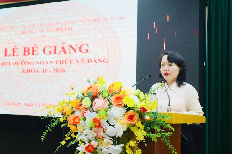 Trung tâm Chính trị phường Từ Liêm bế giảng lớp bồi dưỡng nhận thức về Đảng đợt 2 năm 2026- Ảnh 5.