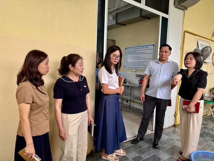 Xã Thượng Phúc kiểm tra an toàn thực phẩm tại Trường Mầm non Dũng Tiến- Ảnh 5.